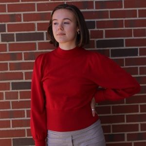 Meet your Posher, Lauren